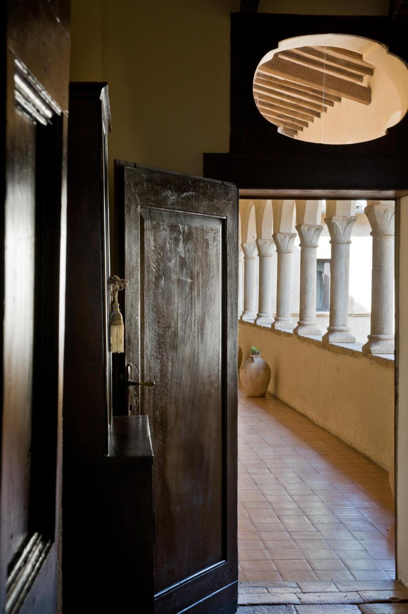 Abbazia San Pietro In Valle Ферентилло Экстерьер фото