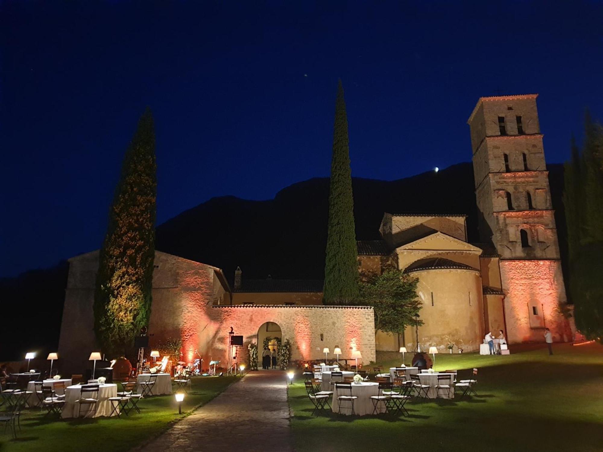 Abbazia San Pietro In Valle Ферентилло Экстерьер фото